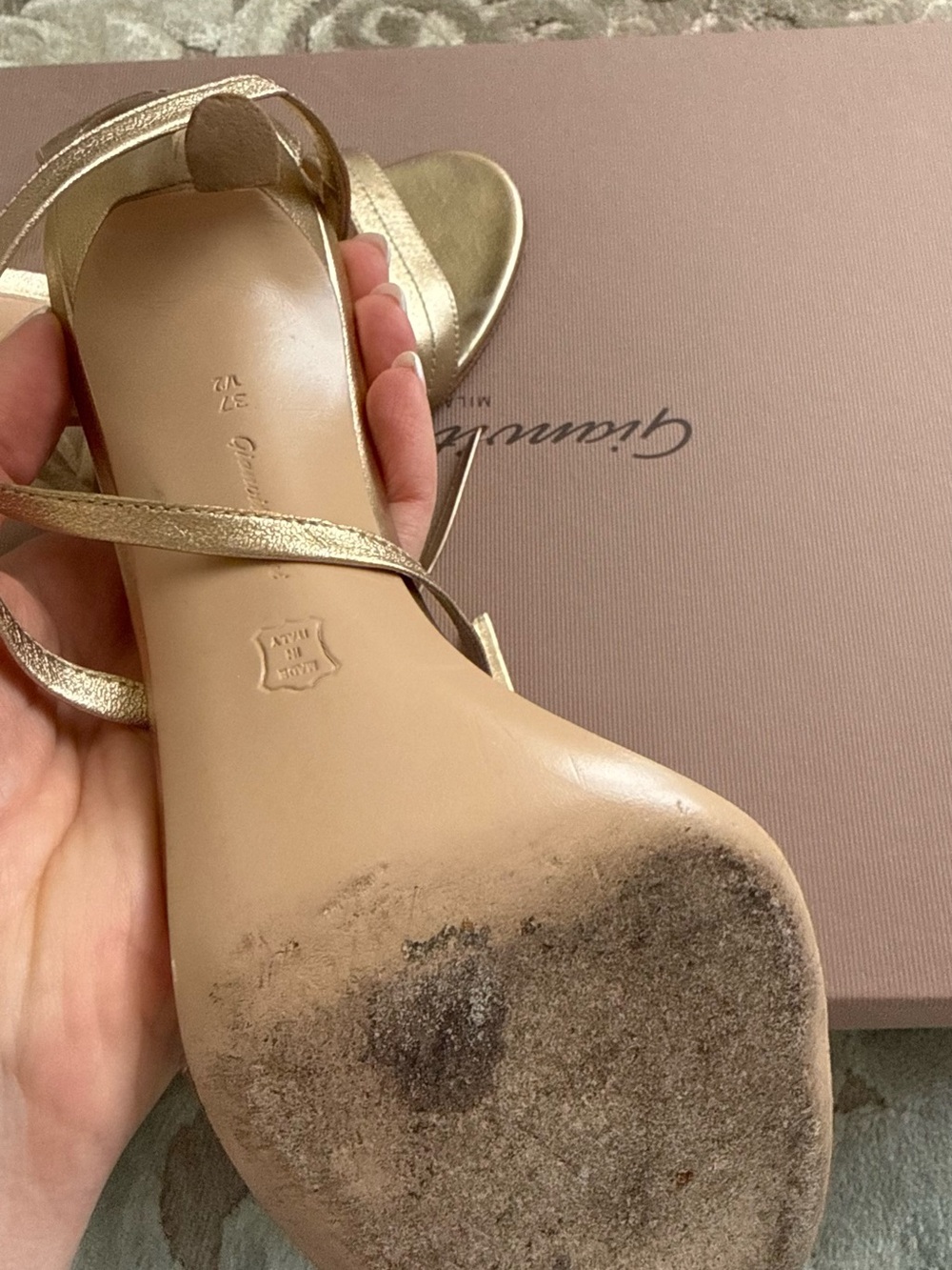 Gianvito Rossi Gold Strappy Ankle-Tie Sandals - Women Size 37.5 - Picture 3 of 4